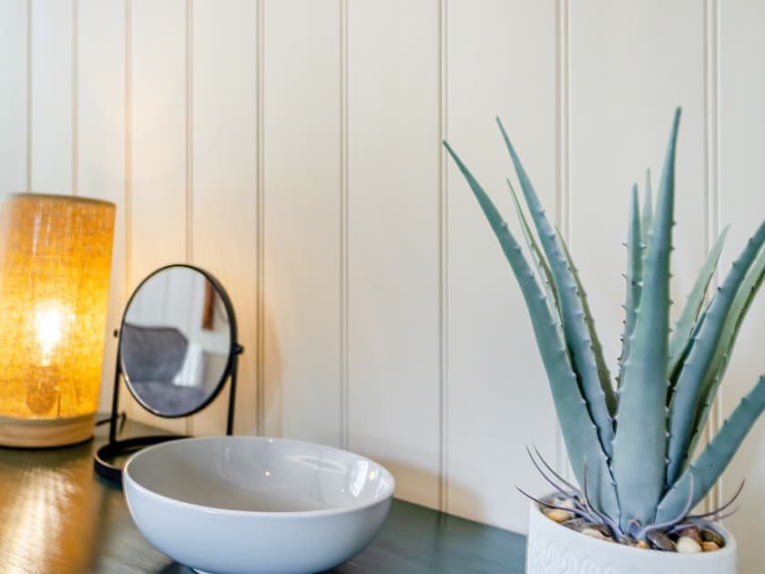 Interior | Kingfisher Pod - Shropshire Glamping, Telford