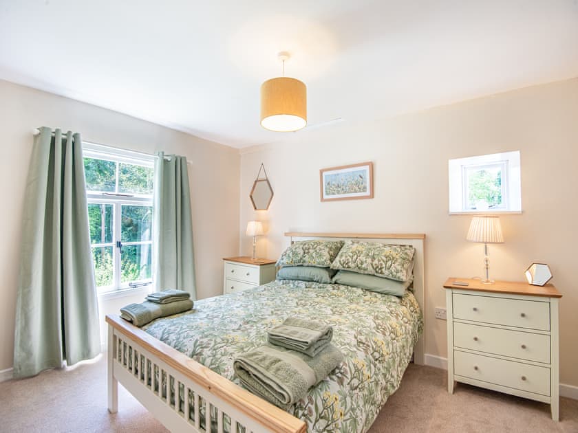 Double bedroom | Jackdaw Cottage, Knighton