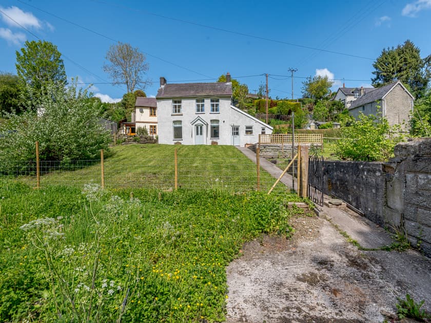 Exterior | Jackdaw Cottage, Knighton