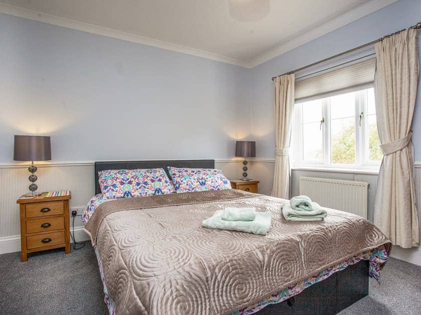 Double bedroom | Squirrels, Teignmouth