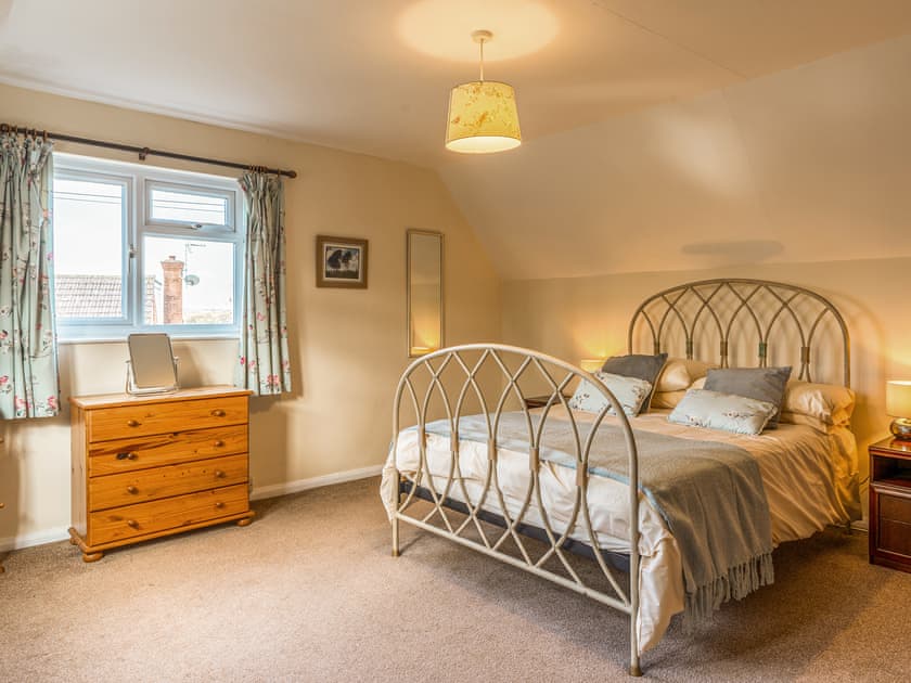 Double bedroom | Glebe Cottage, Nynehead