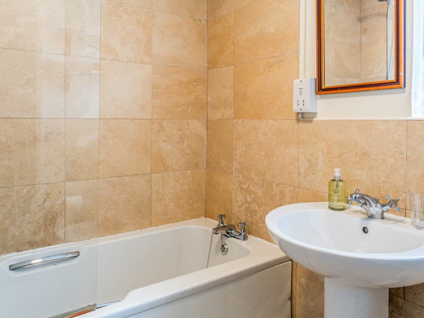 Bathroom | Glebe Cottage, Nynehead