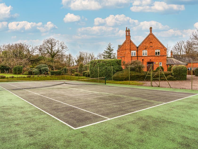 Tennis court | Glebe Cottage, Nynehead