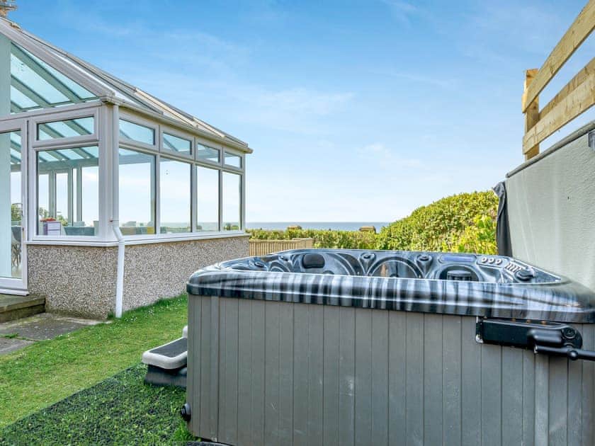 Hot tub | The Beach House at Whinthwaite, Seascale