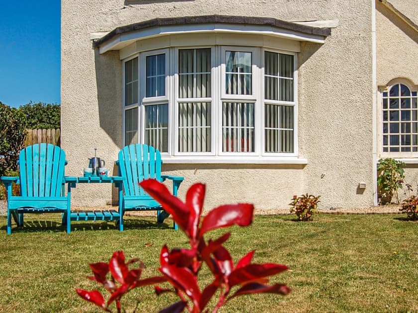 Exterior | Angorfa Family Holiday House, Aberdovey