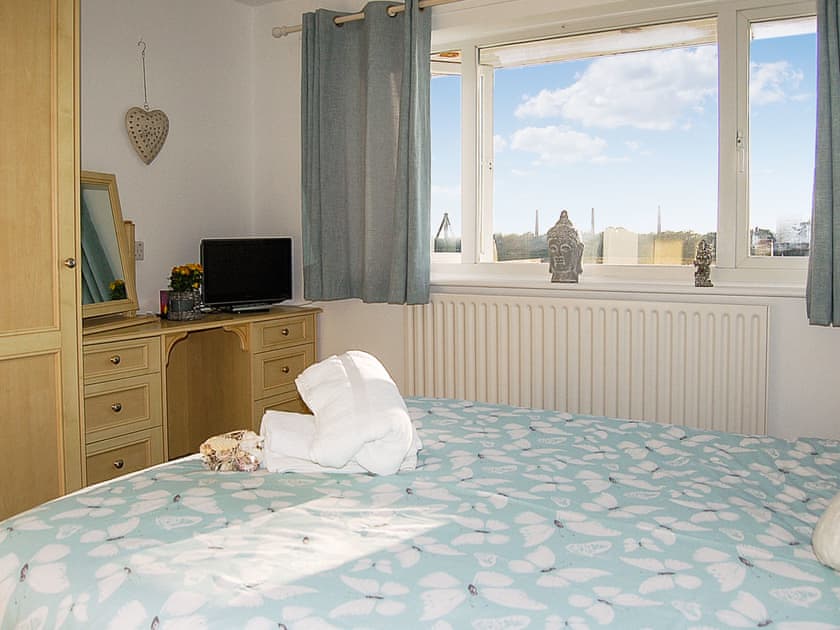 Double bedroom | Ann’s Beach House, Tywyn