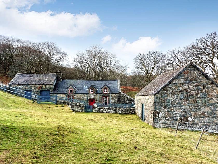 Exterior | Cae Einion Cottage, Islawr-dref, near Dolgellau