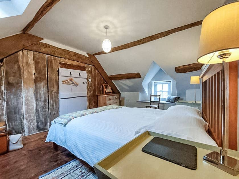 Double bedroom | Cae Einion Cottage, Islawr-dref, near Dolgellau