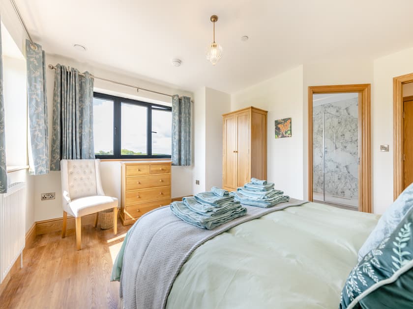 Double bedroom | Rhandir Hen, Aberystwyth