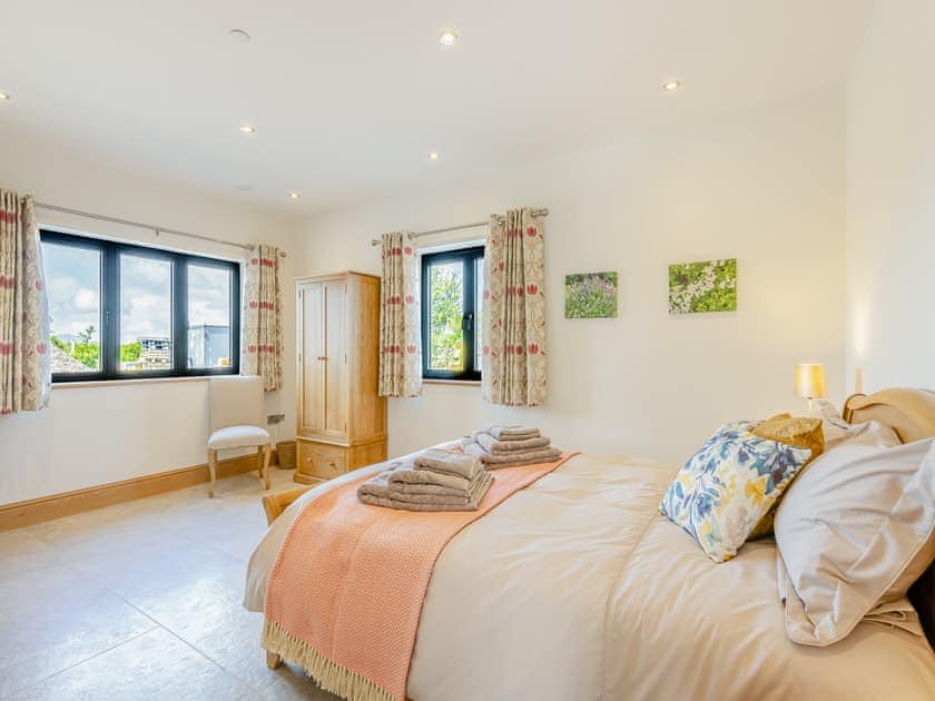 Double bedroom | Rhandir Hen, Aberystwyth