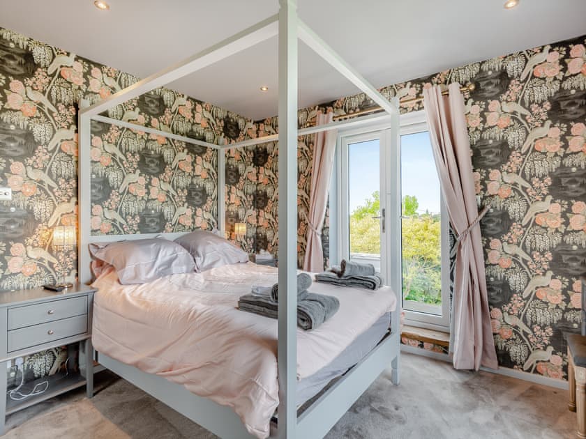 Four Poster bedroom | Covehithe House, Wrentham, near Southwold