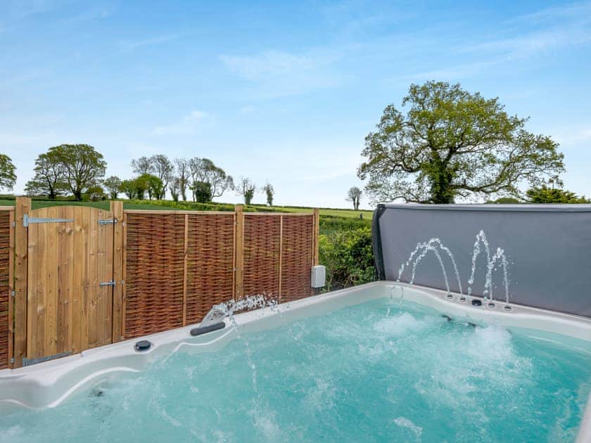 Jacuzzi | Covehithe House, Wrentham, near Southwold