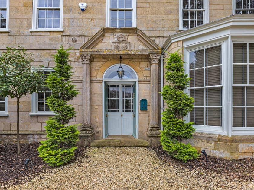 Exterior | Ttich Manor, Wolverton, near Milton Keynes