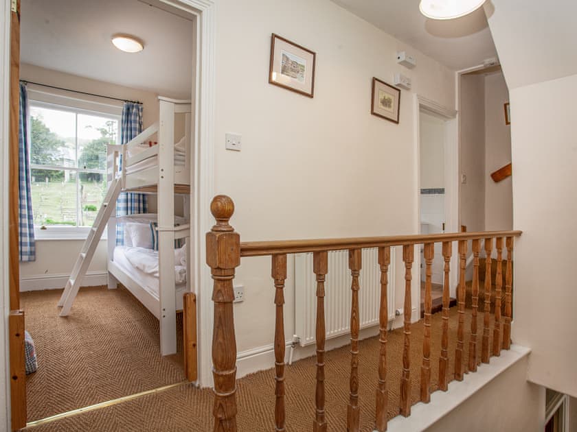 Landing | Trebor, Salcombe