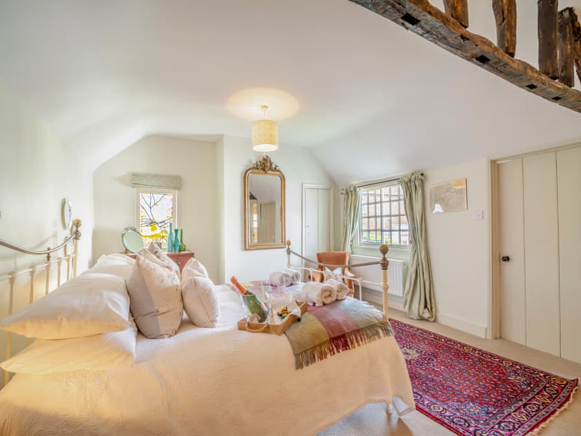 Double bedroom | Secret Cottage - Carters Yard, Kimbolton
