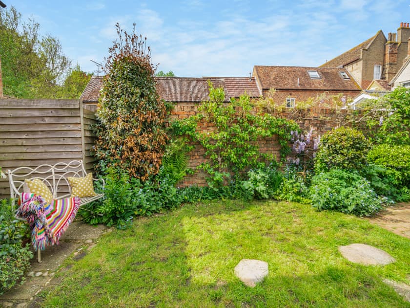 Garden | Secret Cottage - Carters Yard, Kimbolton