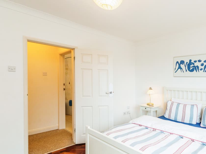 Double bedroom | Sea Grove, Ventnor