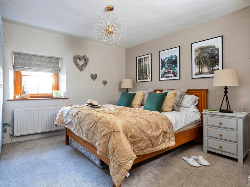 Double bedroom | Ivy Cottage, Casterton