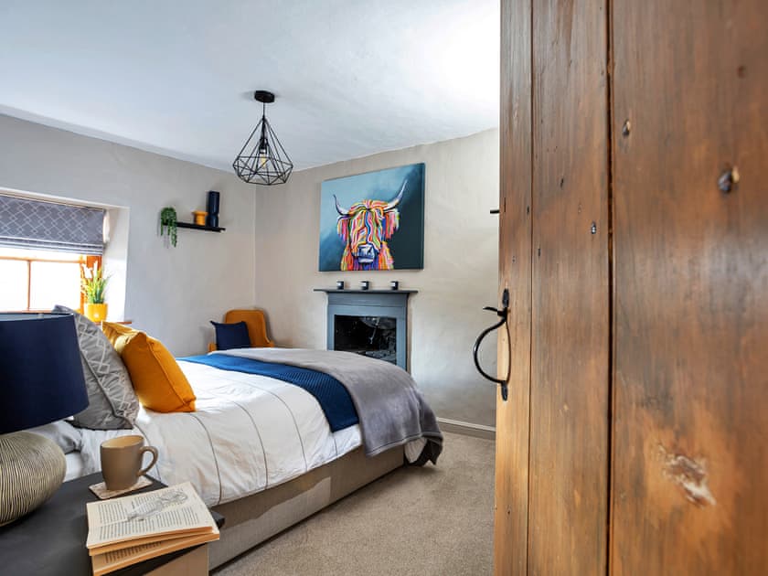 Double bedroom | Ivy Cottage, Casterton