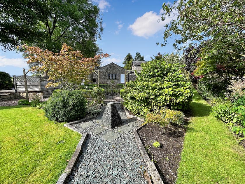 Garden and grounds | Ivy Cottage, Casterton
