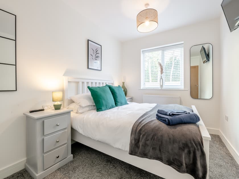 Double bedroom | The Green, Acomb, near York