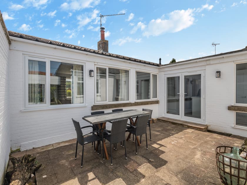 Sitting-out-area | Little Dab, Brancaster Staithe, near King’s Lynn