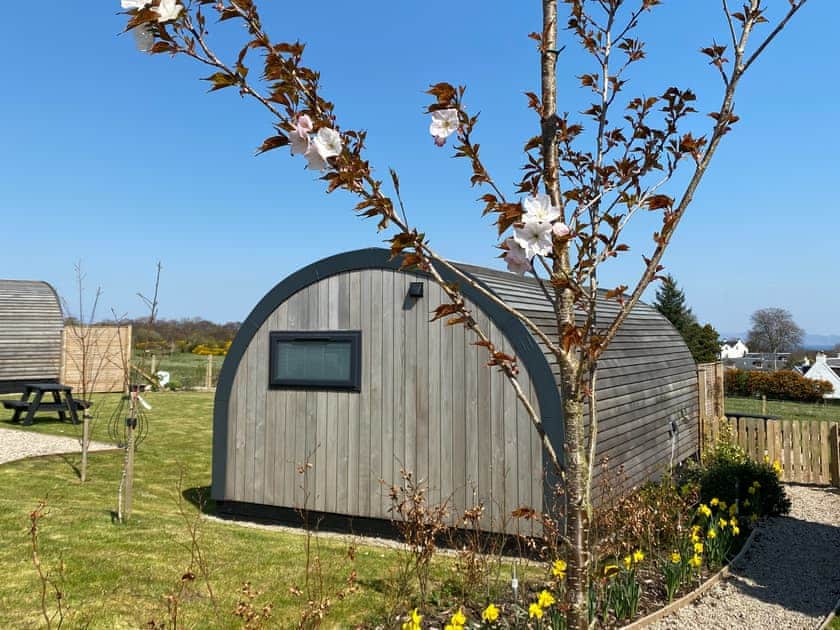 Setting | Dunfion, Dundhu - Raven’s Gully, Corriegills