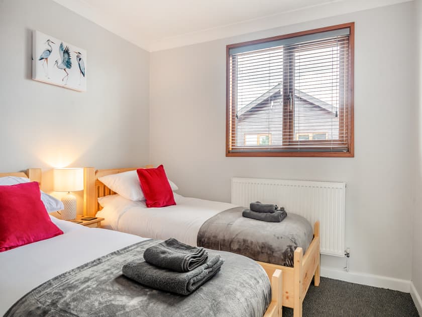 Twin bedroom | River Rest - Norfolk Holiday Lodges, Brundall