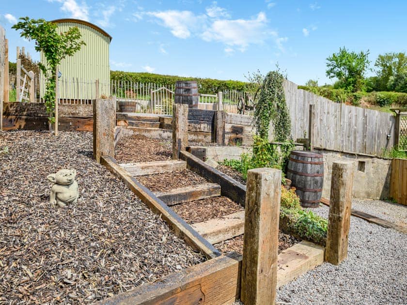 Garden | The Granary - Court Farm Holiday Barns, Bream, near Lydney
