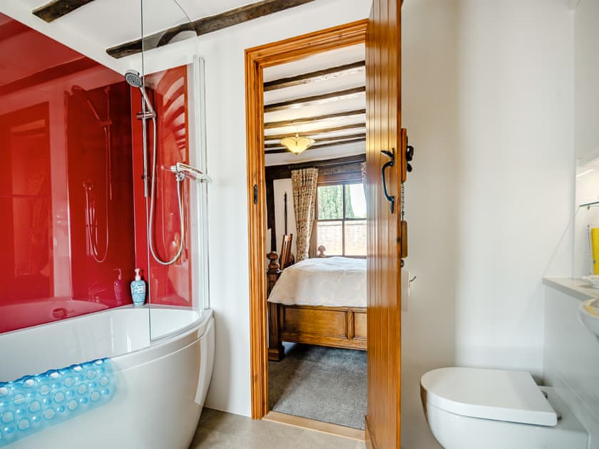Bathroom | Northgate Bakery Annex, Beccles