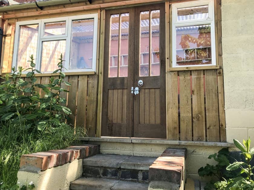 Garden room | Rhona’s Cottage, Abergavenny