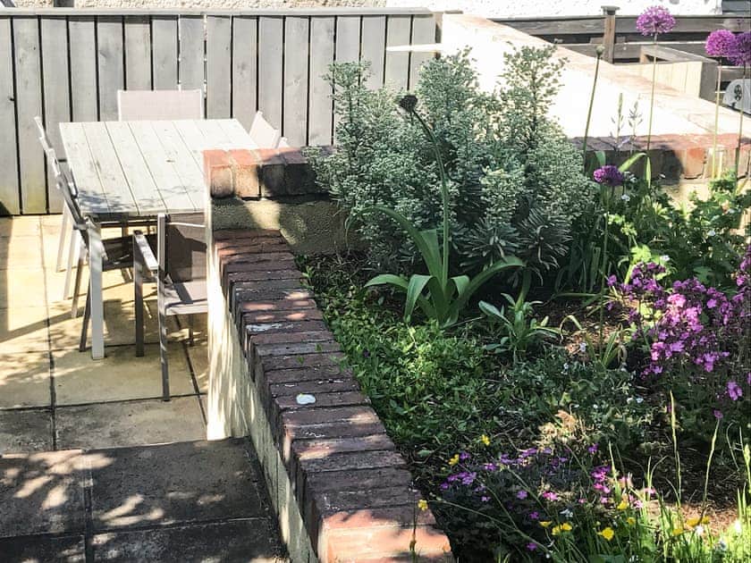 Garden | Rhona’s Cottage, Abergavenny