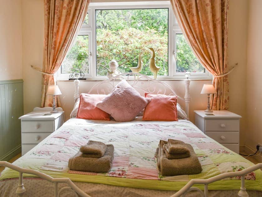 Double bedroom | Kennelman’s, Sopley, near Christchurch