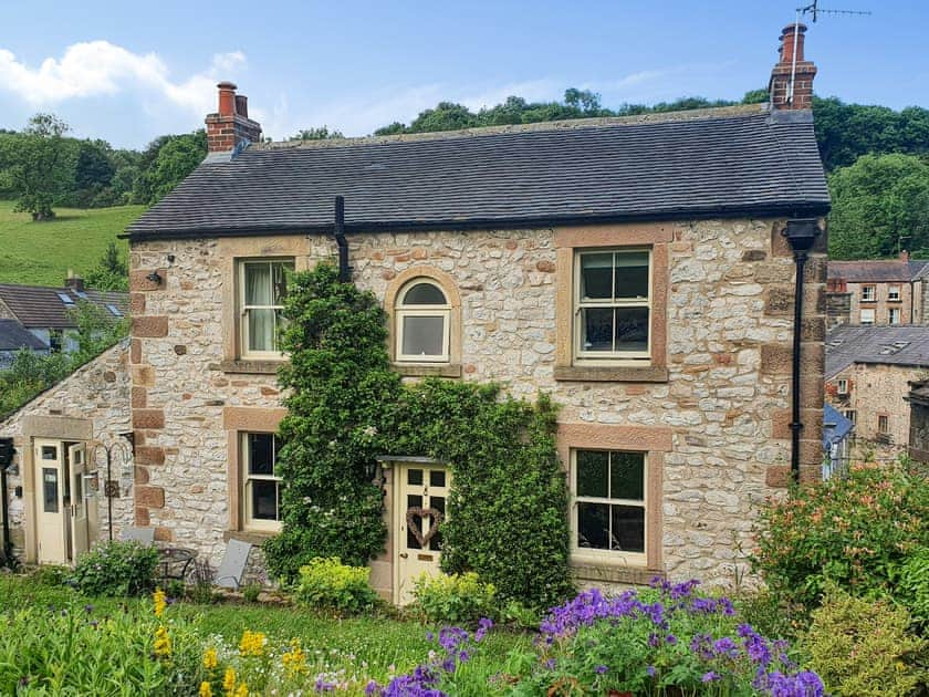 Perfect ‘chocolate box’ hideaway cottage | Penny Cottage, Bonsall, near Matlock