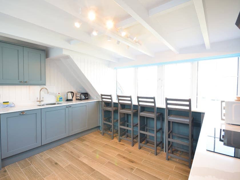 Kitchen | Roseland View, St Mawes