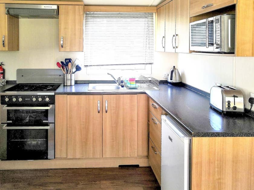Kitchen area | Primrose 47, Porthmadog