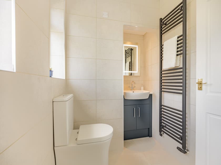 Shower room | Cyrabel, Lincoln