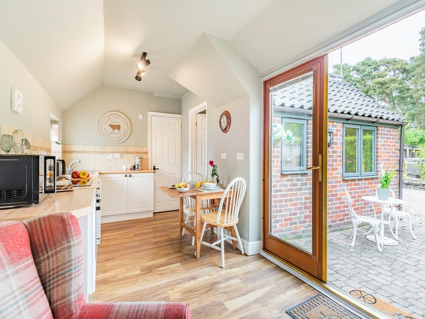 Open plan living space | Pittendrigh Cottage - Craymere Cottages, Briston, near Holt