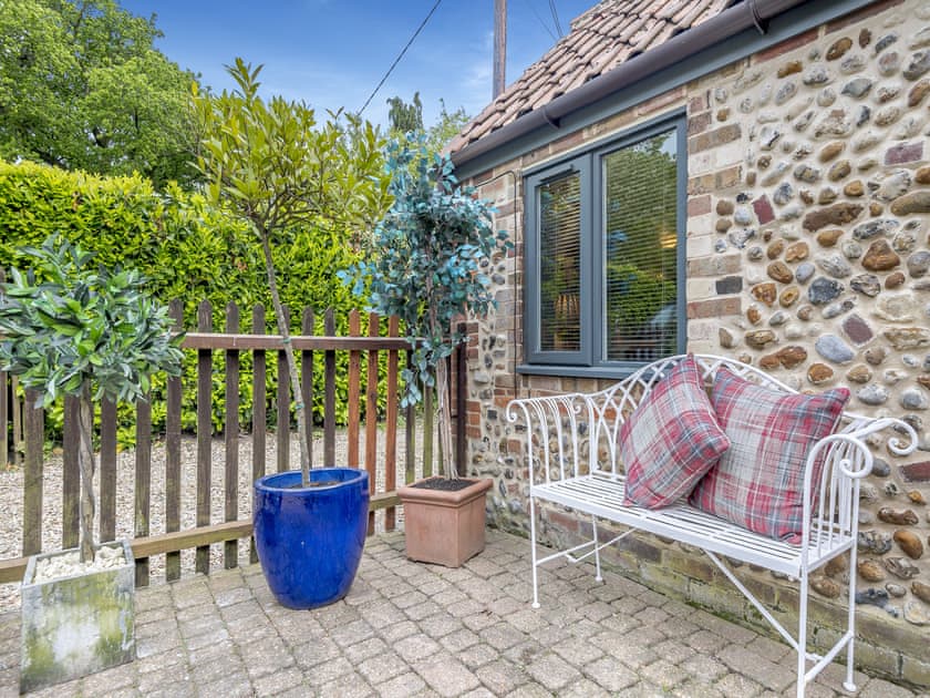 Exterior | Pittendrigh Cottage - Craymere Cottages, Briston, near Holt