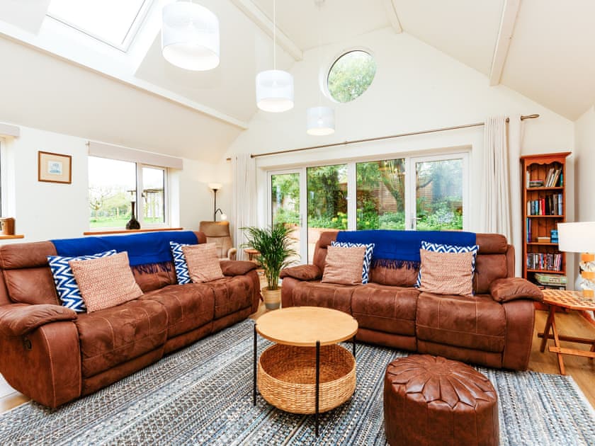 Light and airy living room leading to garden | Woodlands, Langford Budville, near Wellington