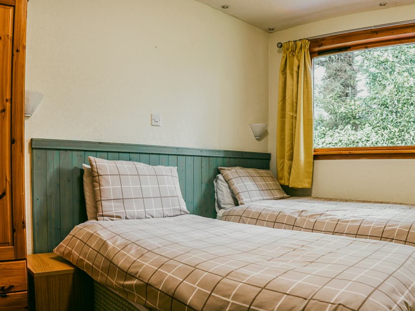 Twin bedroom | Lodge One - Heatheryhaugh Lodges, Moffat