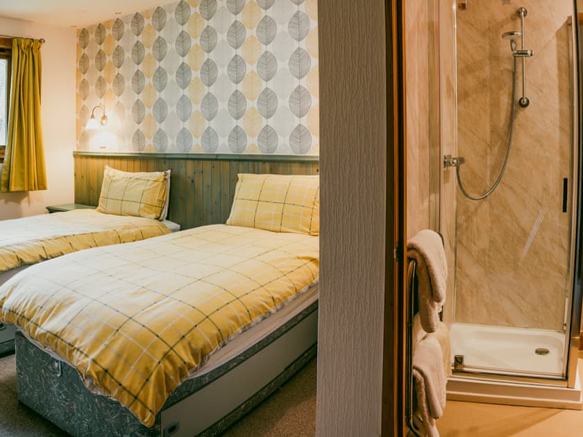 Twin bedroom | Lodge One - Heatheryhaugh Lodges, Moffat