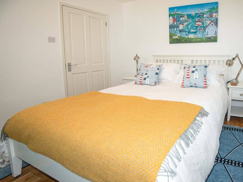 King bedroom  | Lavender Hill House, Downderry