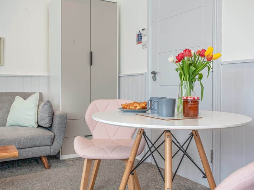 Open plan living space | Seahorse Shore - Sunnybeach Holiday Apartments, Paignton