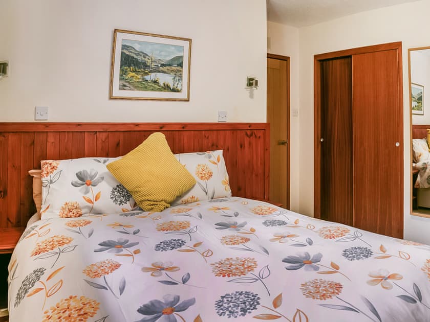 Double bedroom | Lodge Two - Heatheryhaugh Lodges, Moffat