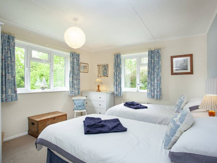 Twin bedroom | Sweet’s Close, Polgooth, St Austell