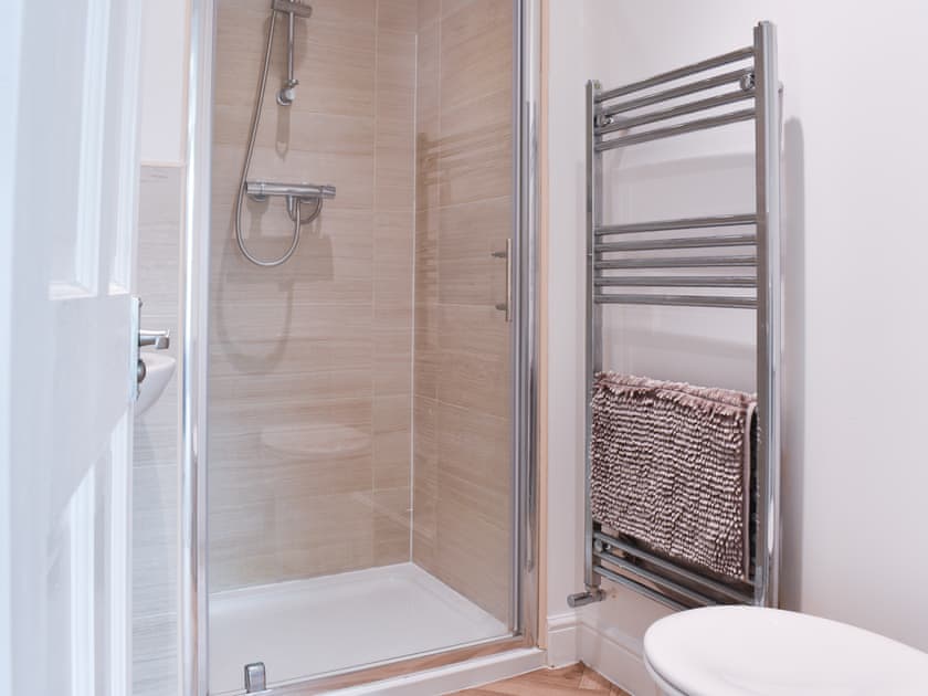 En-suite | The Graph’s Gaff, Aycliffe Village