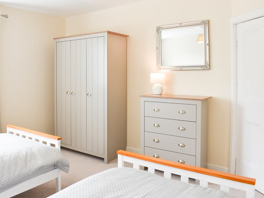 Twin bedroom | The Graph’s Gaff, Aycliffe Village