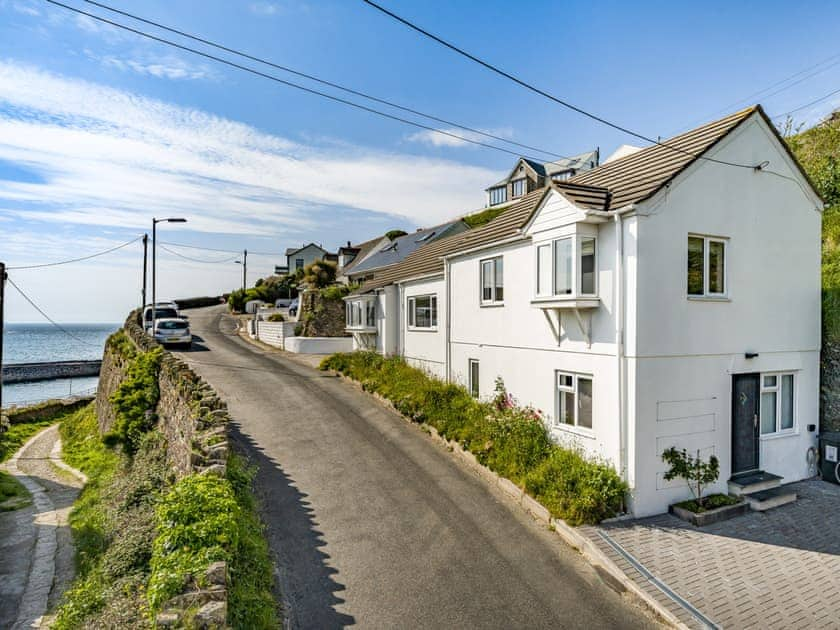 Exterior | Fairwinds, Portreath