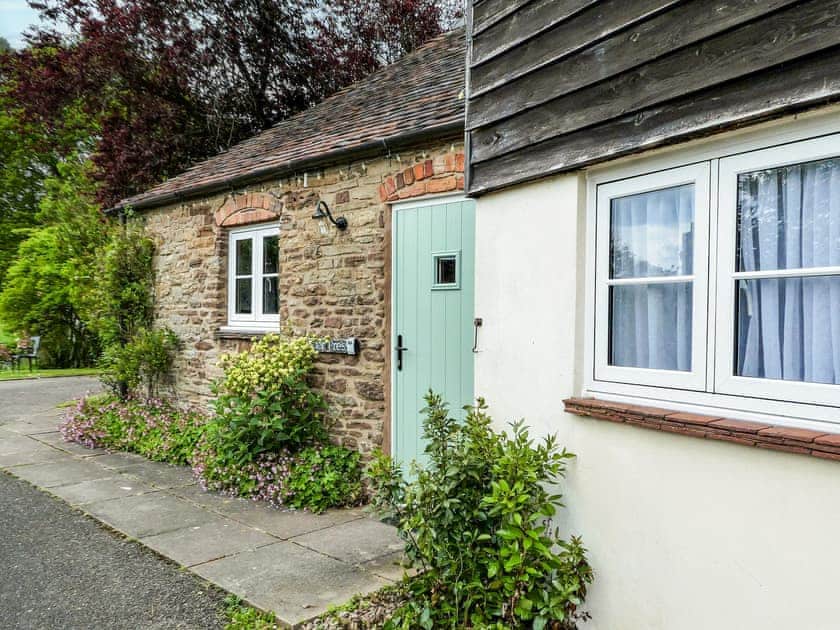 Exterior | Cider Press - Whitewells Farm, Ridgeway Cross, near Malvern